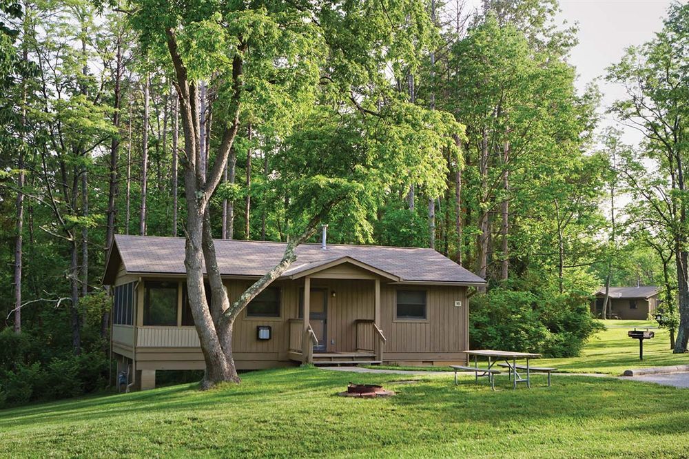 College Corner Hueston Woods Lodge And Conference Center מראה חיצוני תמונה